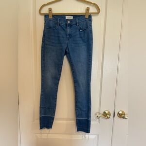 Pacsun blue frayed bottom ankle jeggings​​​​​